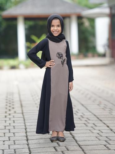 Wholesale CEY Kids Modest Dress With Crystal Handwork And a Tie Up Band In Brown And Black