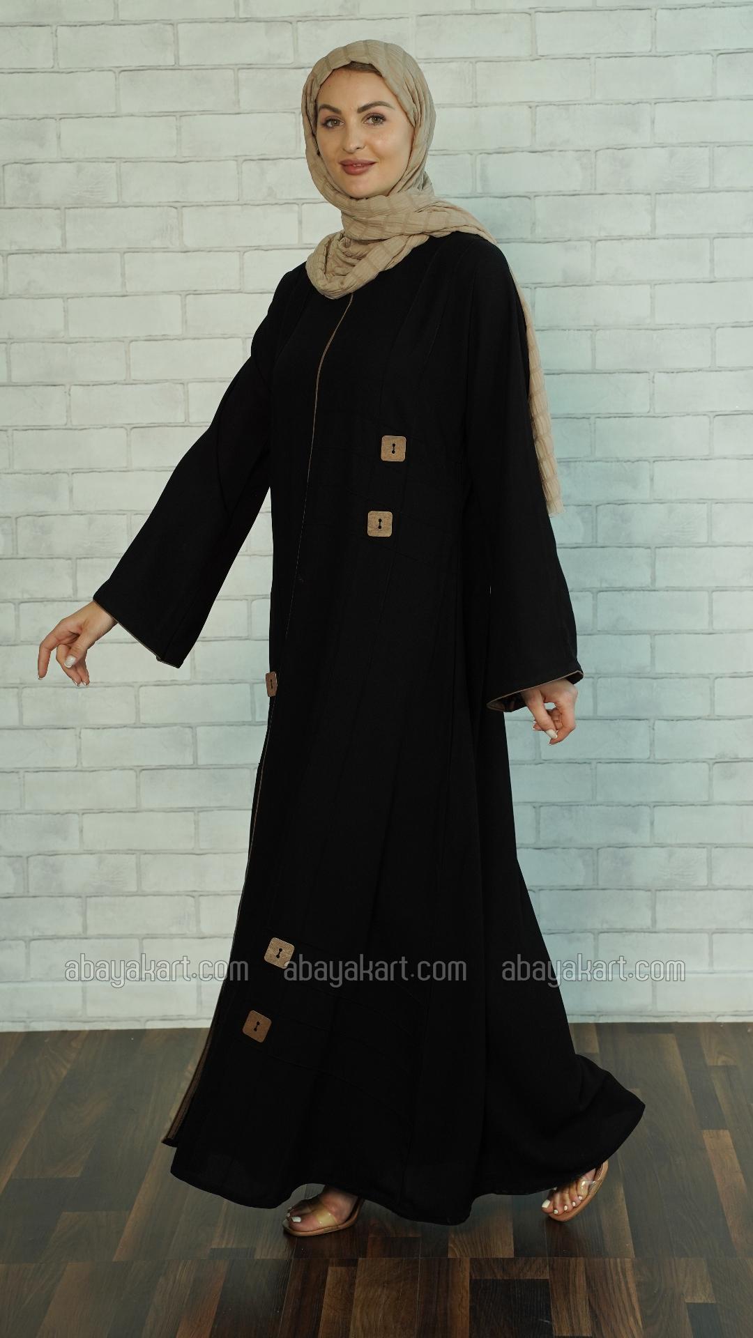Wholesale Elegant Abaya with a Show Button on the Front in Black