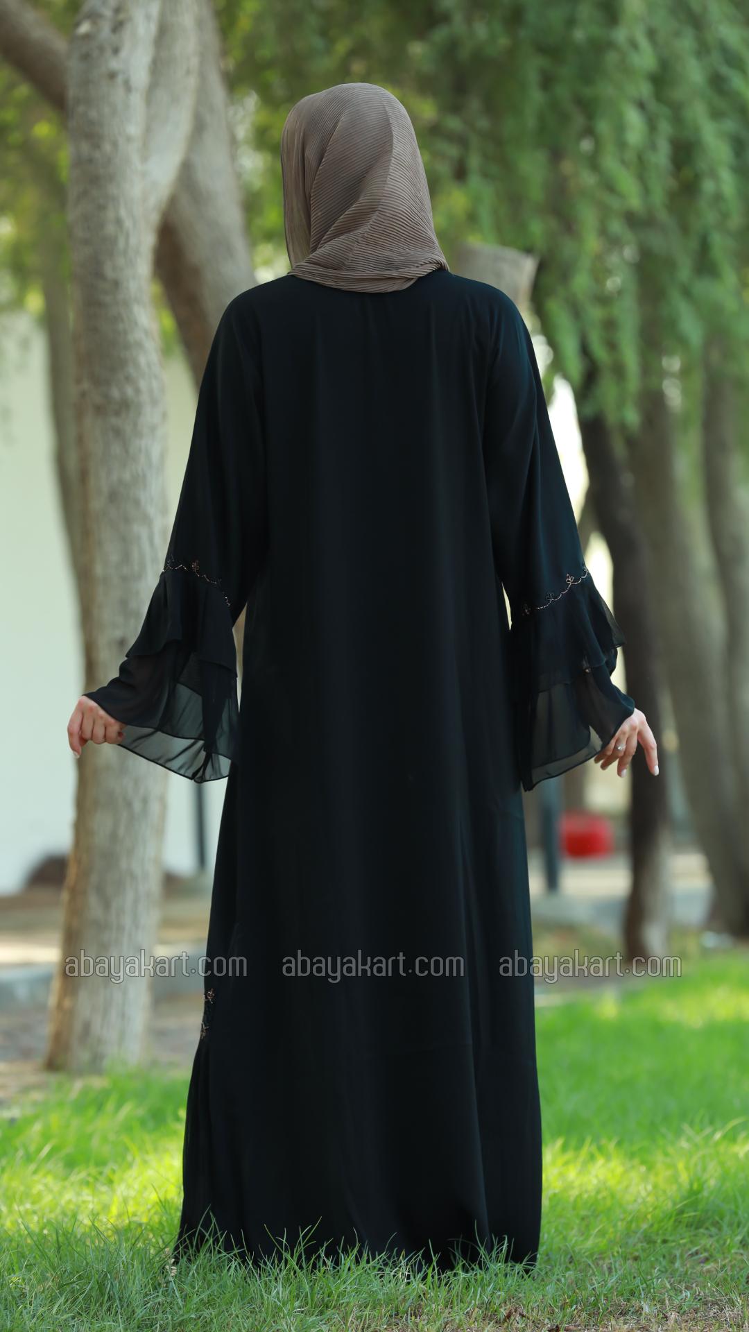 Wholesale  Stylish Abaya With Hand Work In Black
