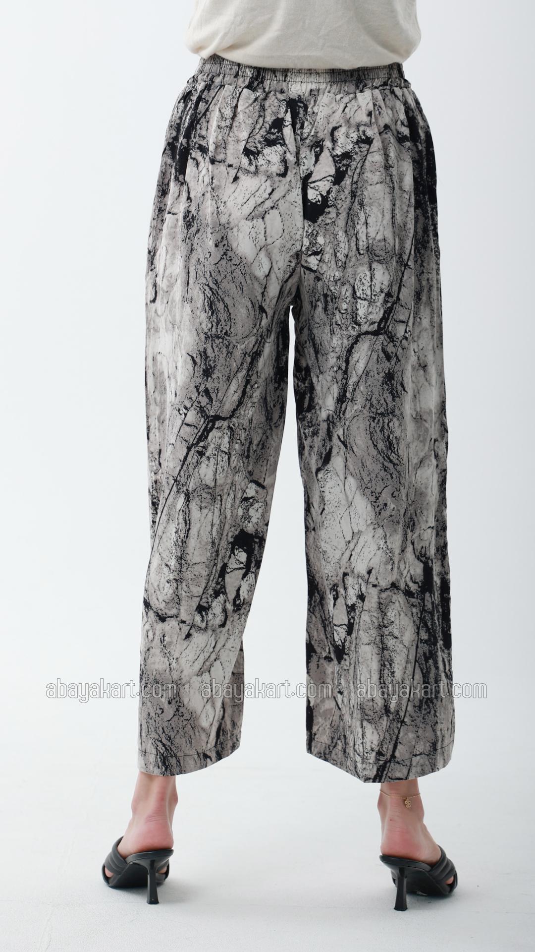 Wholesale Marble Print Palazzos In Black