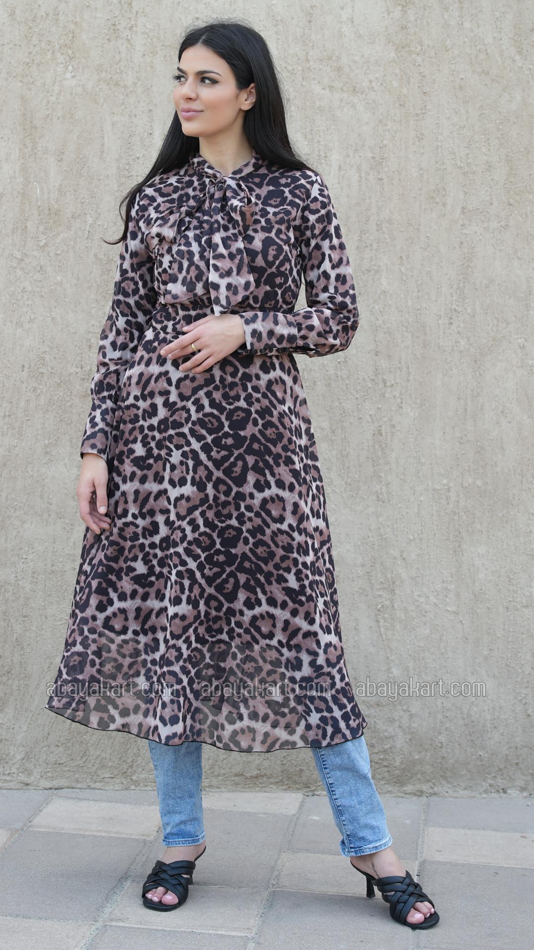 Wholesale Tiger Printed Modest Kurti