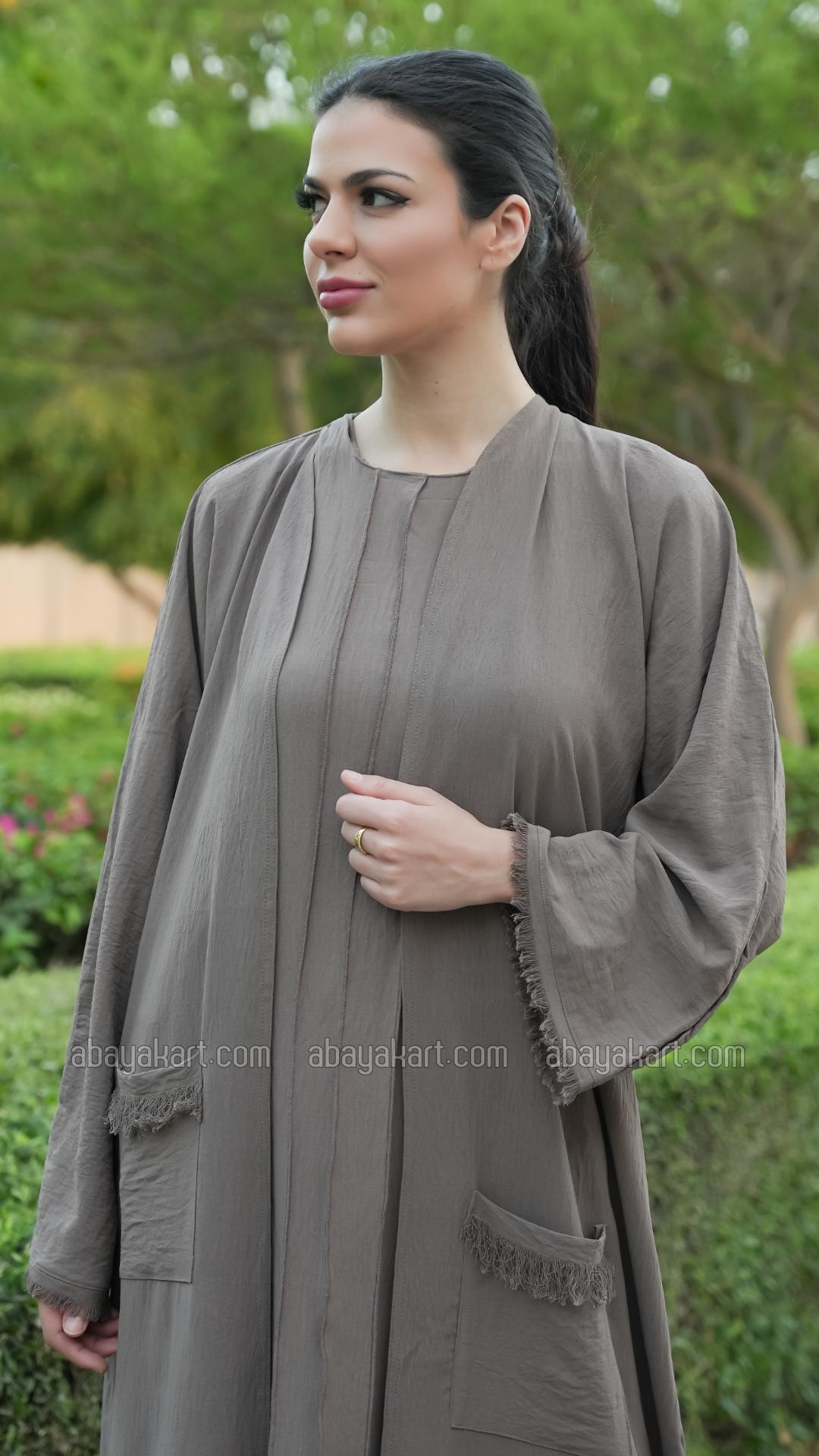 Wholesale Modest Dress with Weaving Yarn Work on the Front and Pocket in Brown
