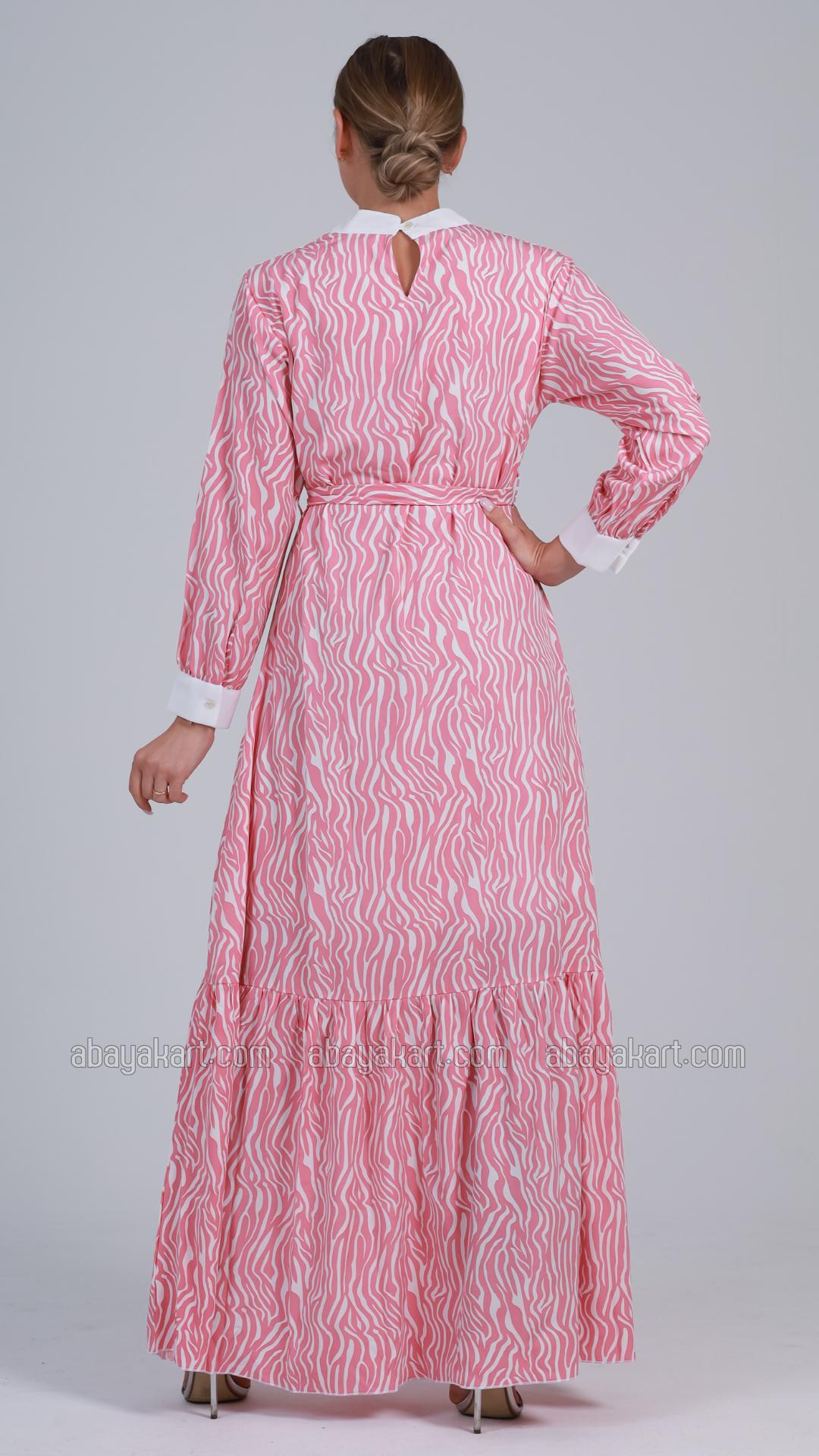 Wholesale Modest Dress with a Belt in Rose and White