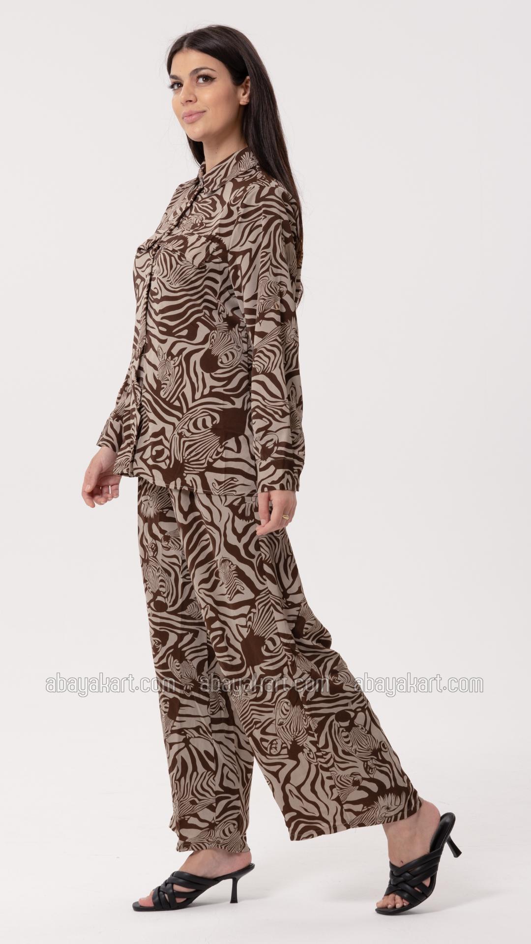 Wholesale Printed Coord Set In Brown