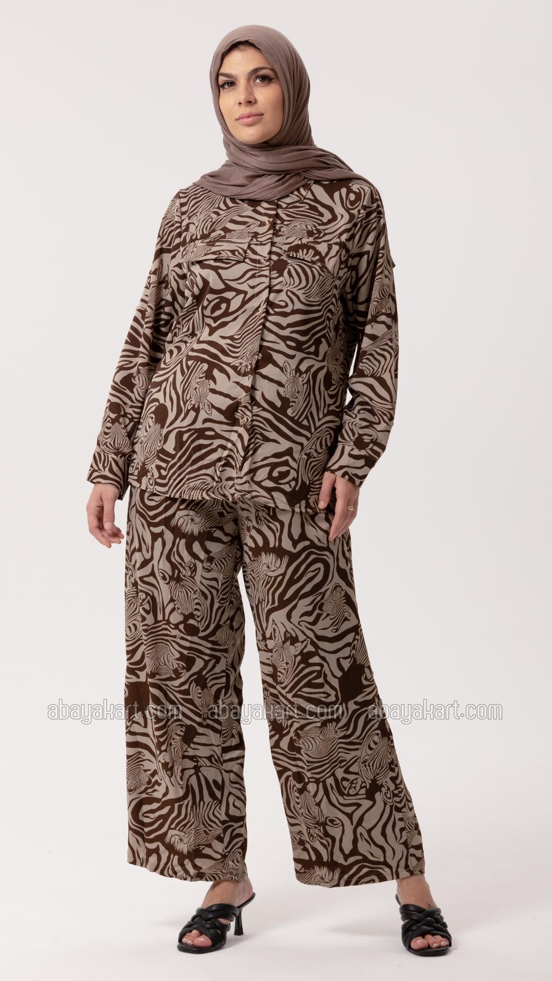 Wholesale Printed Coord Set In Brown